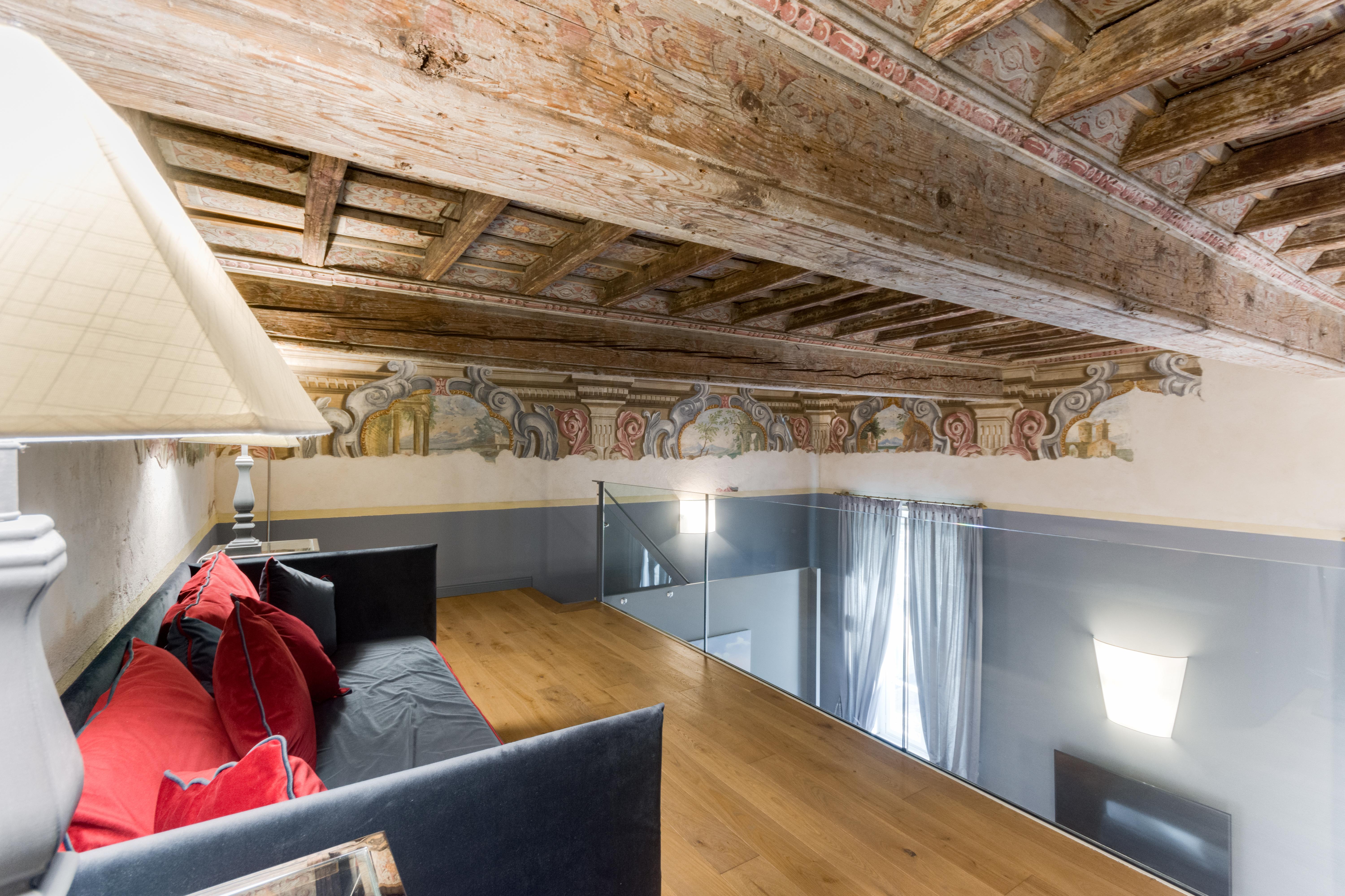 Apartment Palazzo Del Carretto-art And Turin