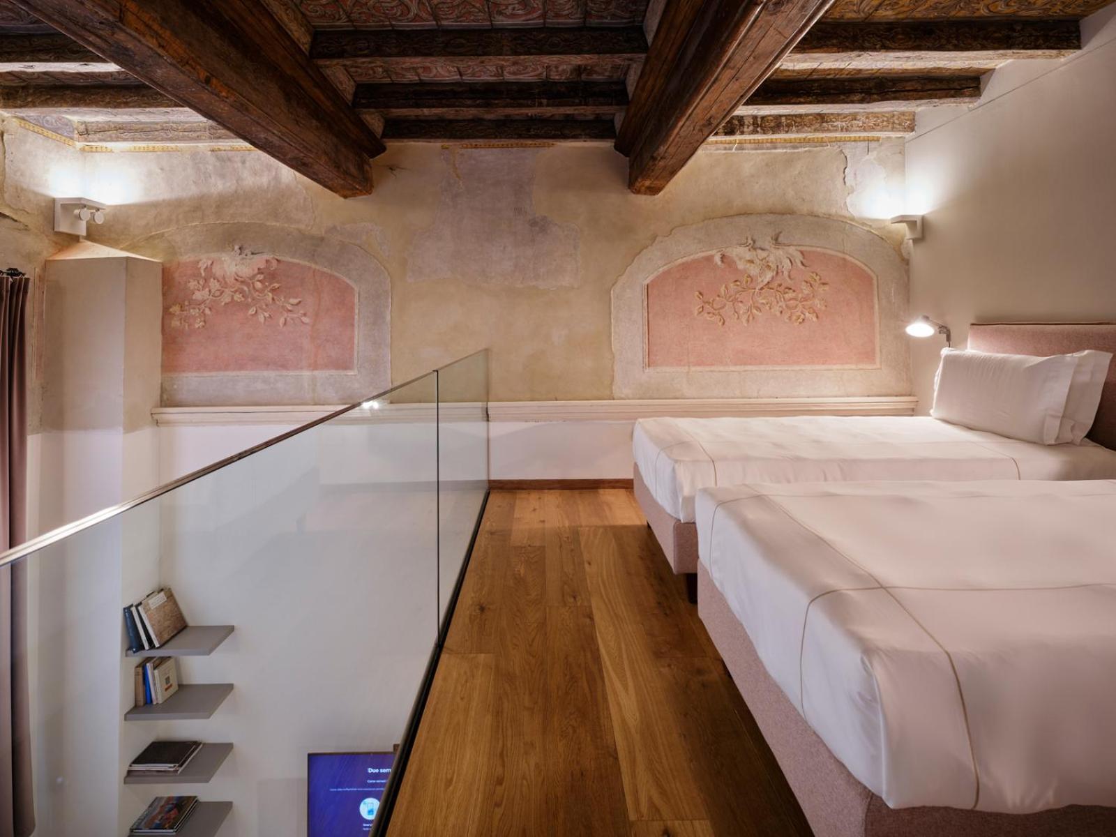 Apartment Palazzo Del Carretto-art And