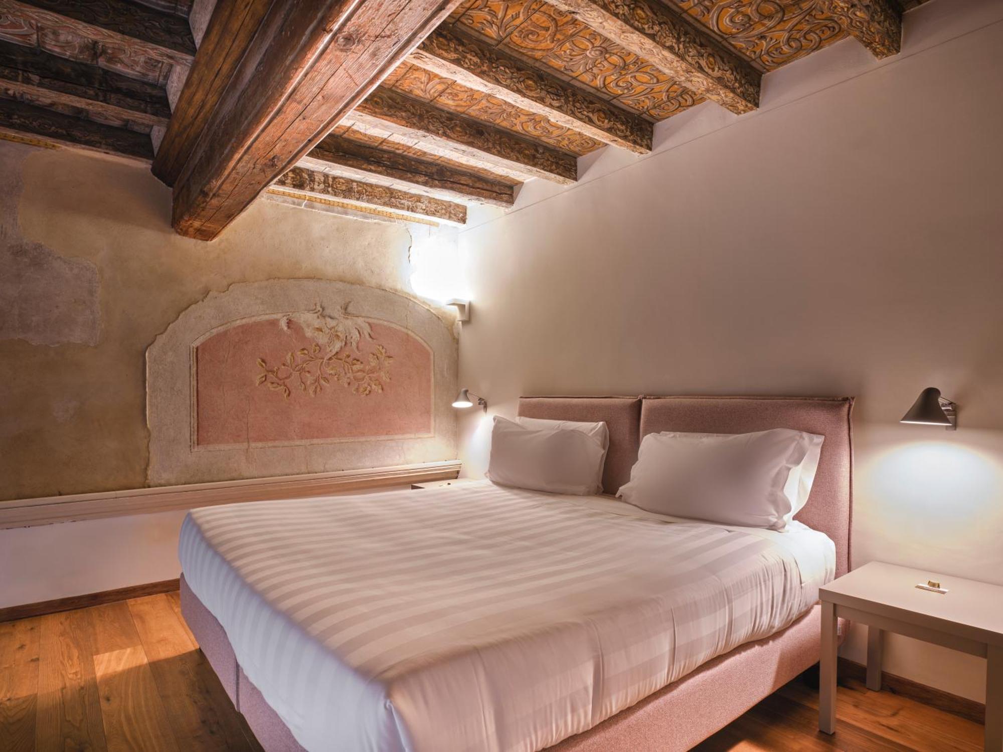 Palazzo Del Carretto-art And Apartment Turin