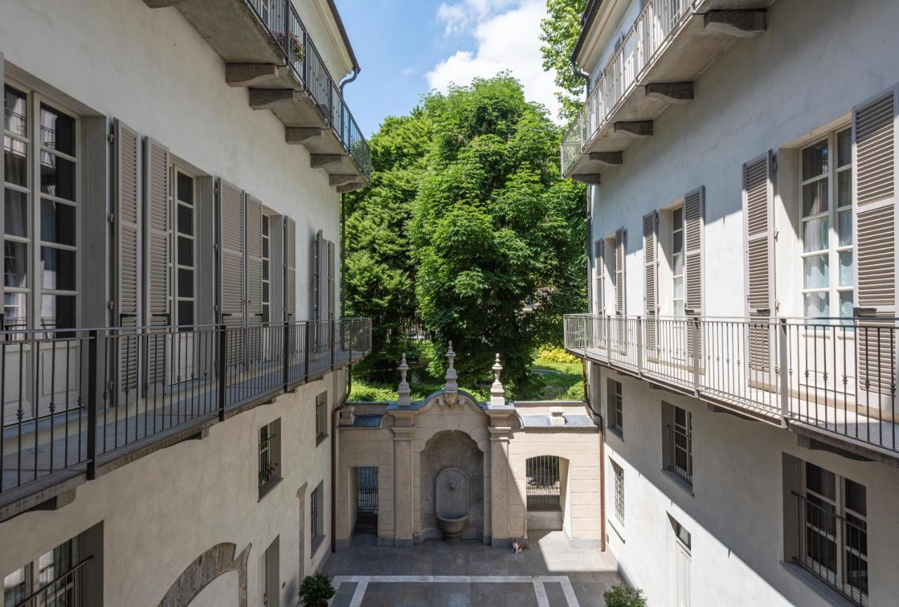 Palazzo Del Carretto-art And Apartamento Turín